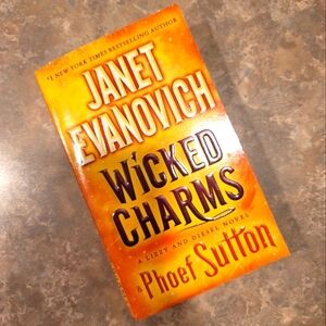 🧡EVANOVICH "Wicked Charms"🧡